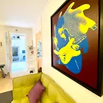 Tres Calme Sur Cour - Cardinet Apartamento