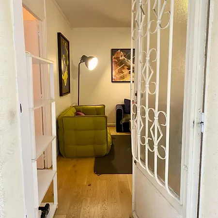 Apartment Tres Calme Sur Cour - Cardinet Paris